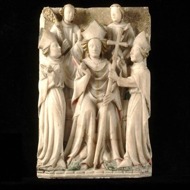 Thomas Becket was consecrated as Archbishop of Canterbury #OnThisDay in 1162. Thomas is pictured here enthroned as Archbishop in this Nottingham Alabaster from the collections of the V&A. (Image: Wikimedia Commons CC BY-SA 3.0).